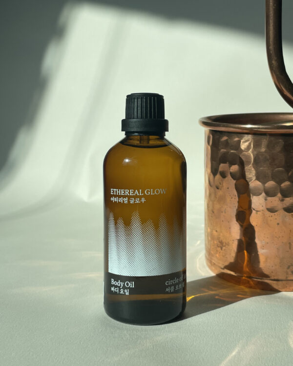 circle of lim body oil ethereal glow